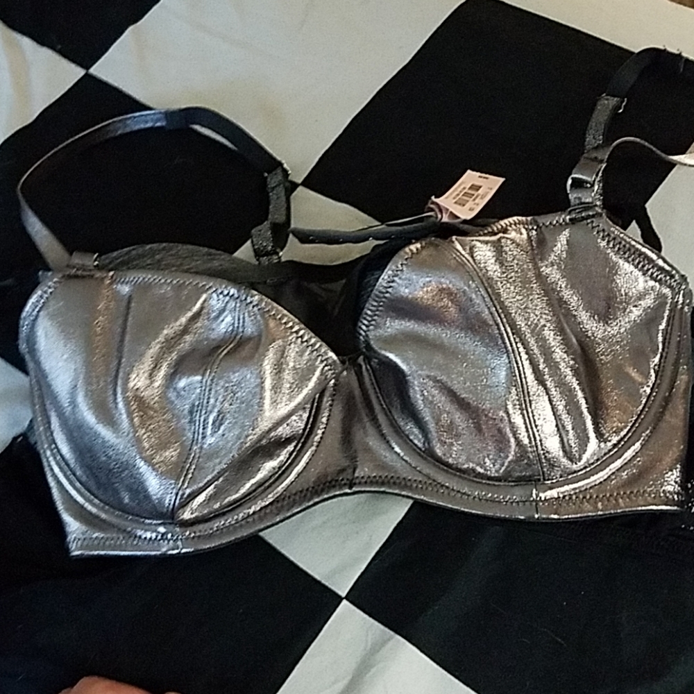 Victoria secret bra